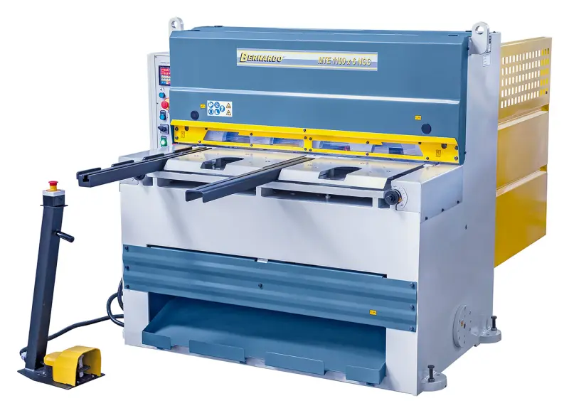 Tabulové elektromechanické nůžky Bernardo MTE 1100 x 6 mm NCC (BER062048XL)