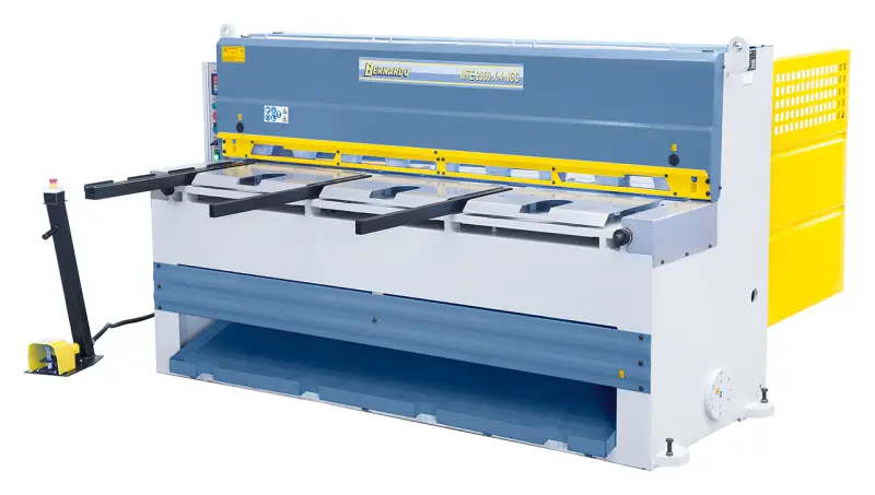 Tabulové elektromechanické nůžky Bernardo MTE 2560 x 4 mm NCC (BER062048XL3)