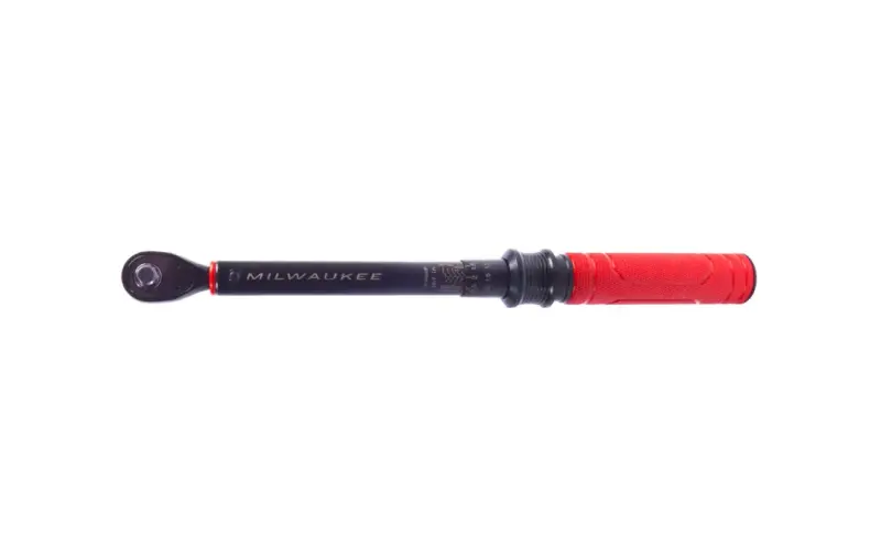 Momentový kľúč s račňou a štvorhranom 1/2" Milwaukee 40-200NM, 4932500825