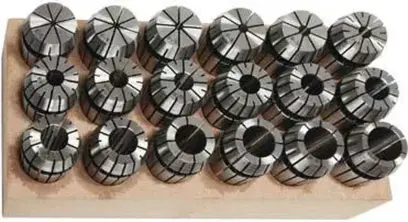 Klieštiny 4 ÷ 26 mm Fortis ER40/472E v drevenom stojane (Sada 23 dielov) (EDE31440700)