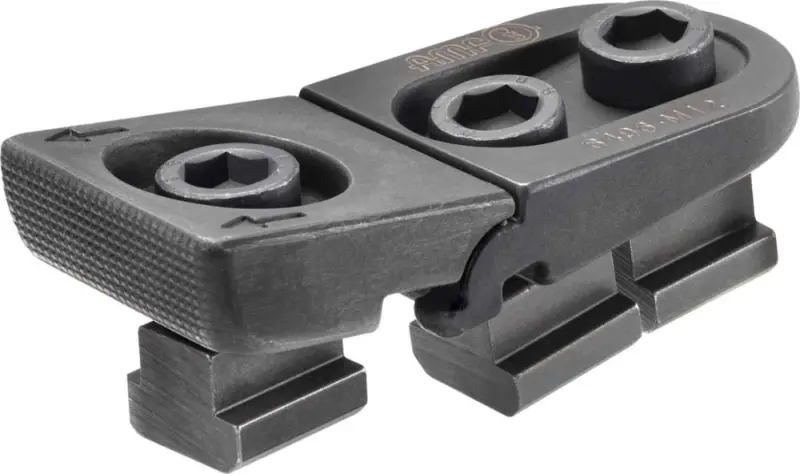 Plochá upínka 6496 M20x28 mm AMF