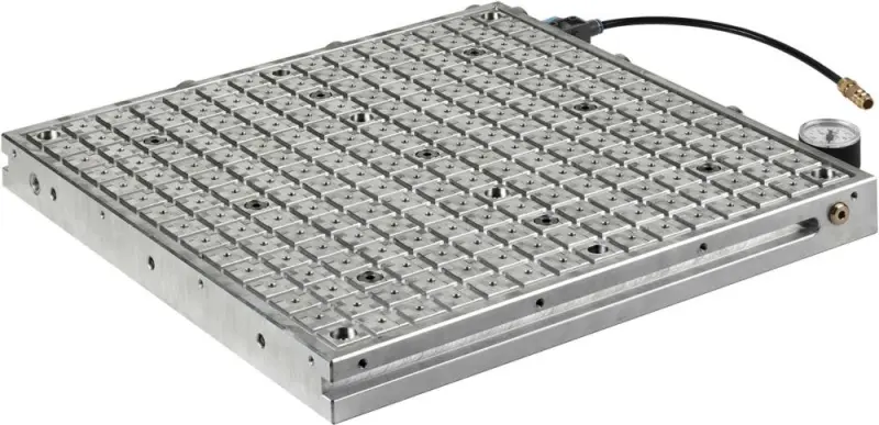 Vakuova upinaci deska, rastr 12,5mm 150x150x1mmAMF (EDE39640150)