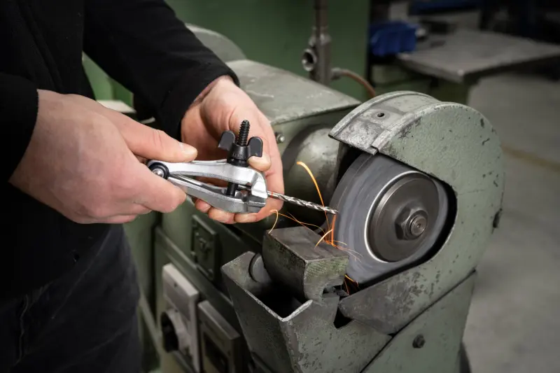 104588-46063-101-100-handfeilkloben-372629