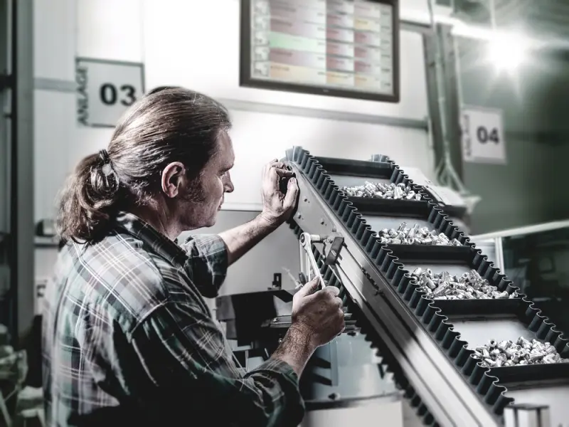 108301-05003552001-tipp01