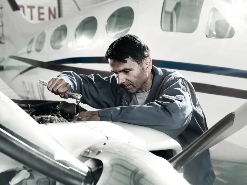 109003-003637-anw-zyklop-metal-switch-flugzeug-006-6331ecc842b9a928632969