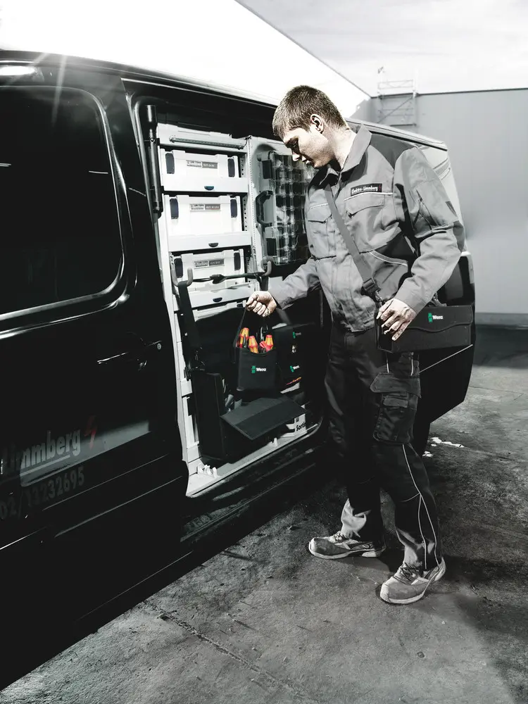 111149-05004353001-tipp02