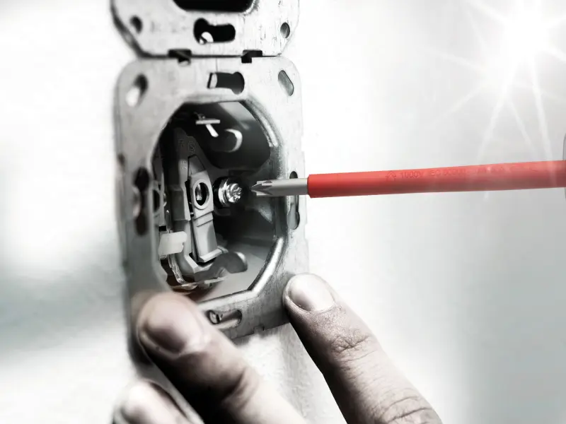 114540-006100-iaa-2943