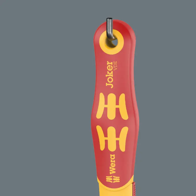 117173-020150-e-joker-praktisches-aufhaengeloch-63357b5bbe002496666655