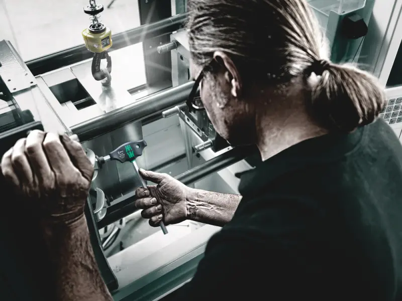 119787-05023330001-tipp01