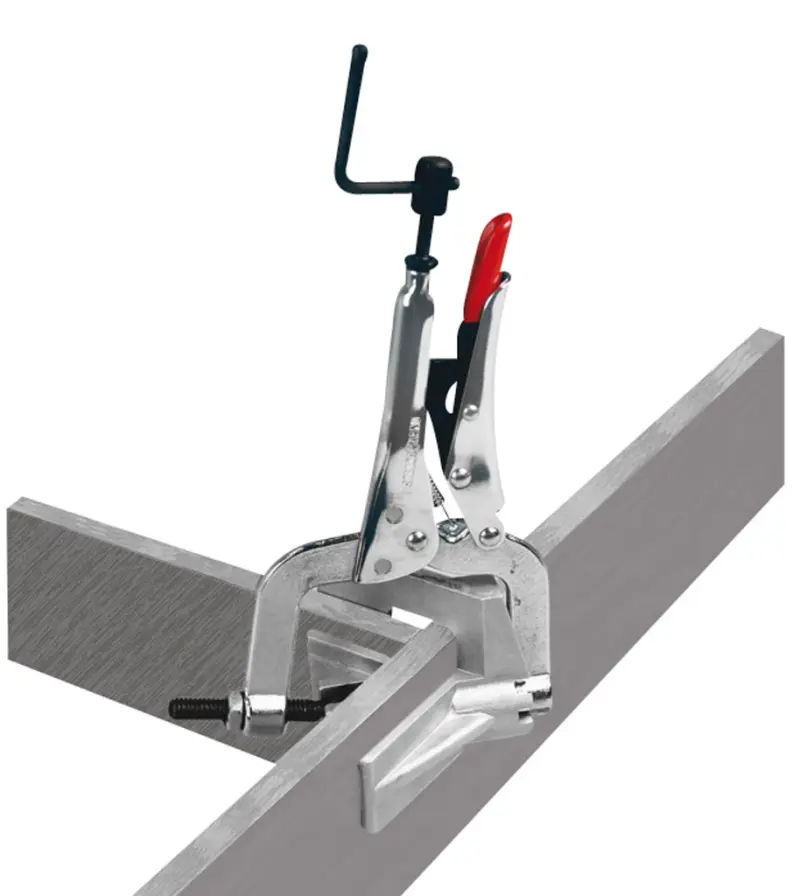 121525-bow-1790080-03