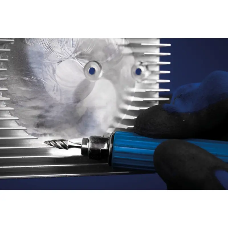 128033-awf-spg-0613-3-alu-rgb