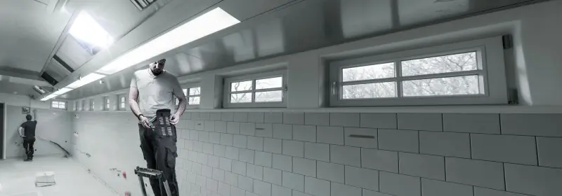 130359-059303-anw-kraftform-kompakt-60-tool-finder-motiv