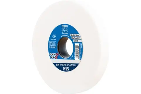 131836-pferd-037829-bw-15020-32-aw-80-hss