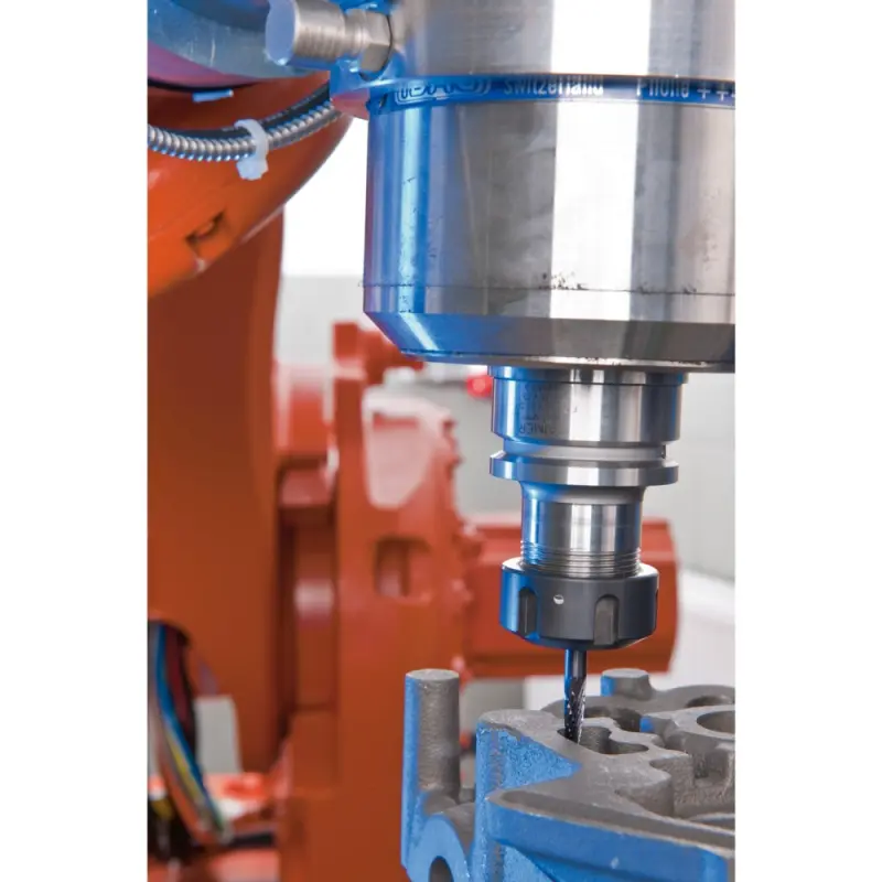 132809-awf-skm-0618-6-z3-plus-rgb-7