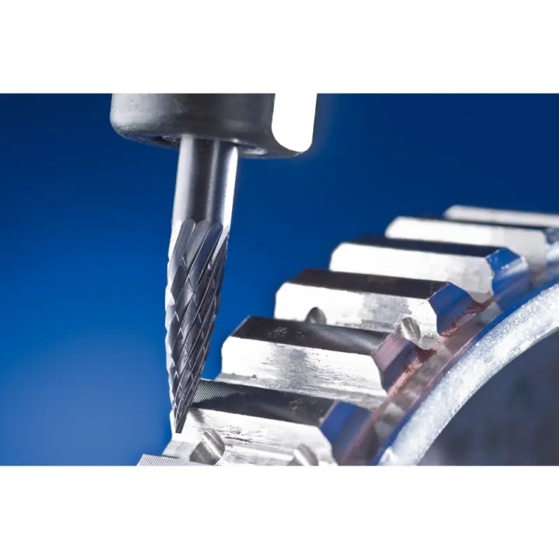 132997-awf-spg-0618-6-z3-plus-hc-fep-rgb-1