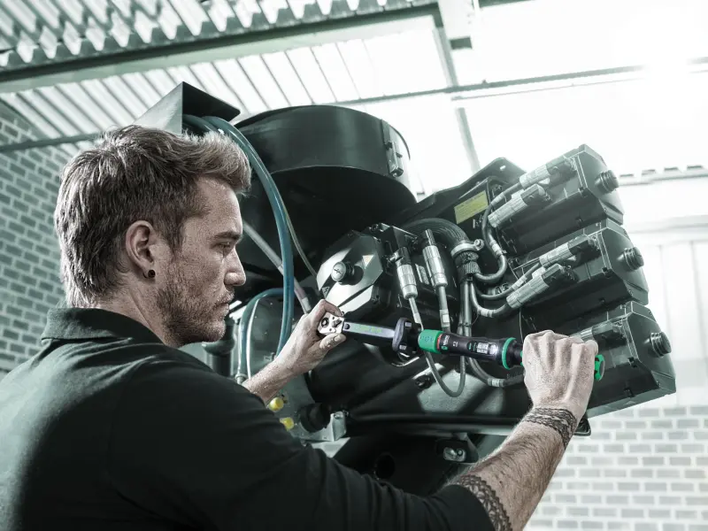 140253-075692-click-torque-lock-c-3-20-03-2025-motiv-5-10190-rk