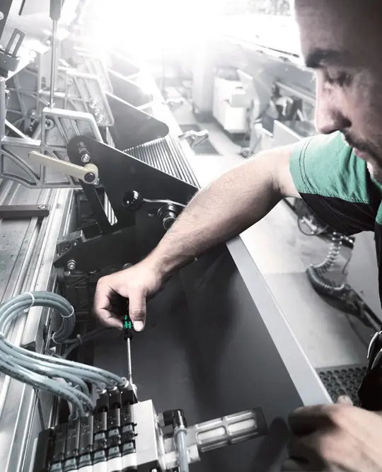 Wera 118120 Maticový nástrčný šroubovák šestihran 4 mm typ 2069 Micro pro elektronické aplikace (W05118120001)