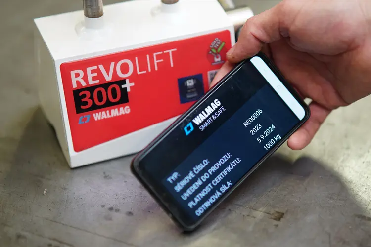 147297-revolift-300-05