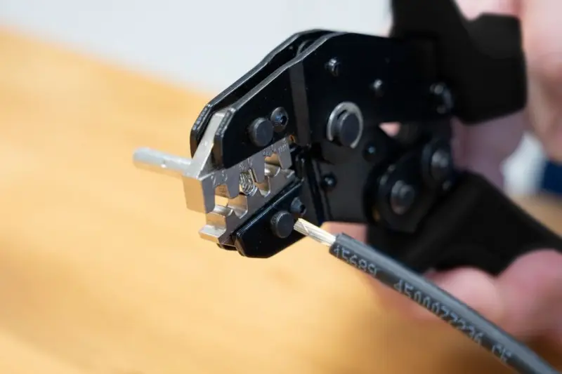 Krimpovací kleště 180 mm (2,5 ÷ 6 mm2) MC4 Weicon 10100514 pro solární konektory (WEI10100514)