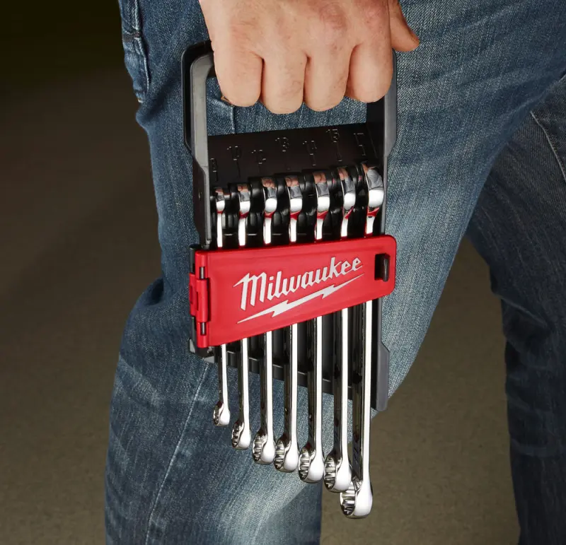 Očkoploché klíče 10 ÷ 17 mm MAX BITE™ Milwaukee 4932464257, vyhnuté. Sada 7 dílů v pořadači (MI4932464257)