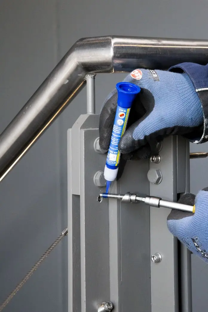 148142-30243150-66-04