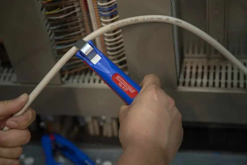 Kabelový nůž (odizolovač kabelů) Weicon No. 8 - 27 (WEI50050227)