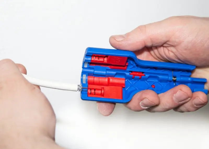 Odizolovací nástroj Weicon Coax-Stripper No. 1 F Plus na koaxiální kabely (WEI52000001)