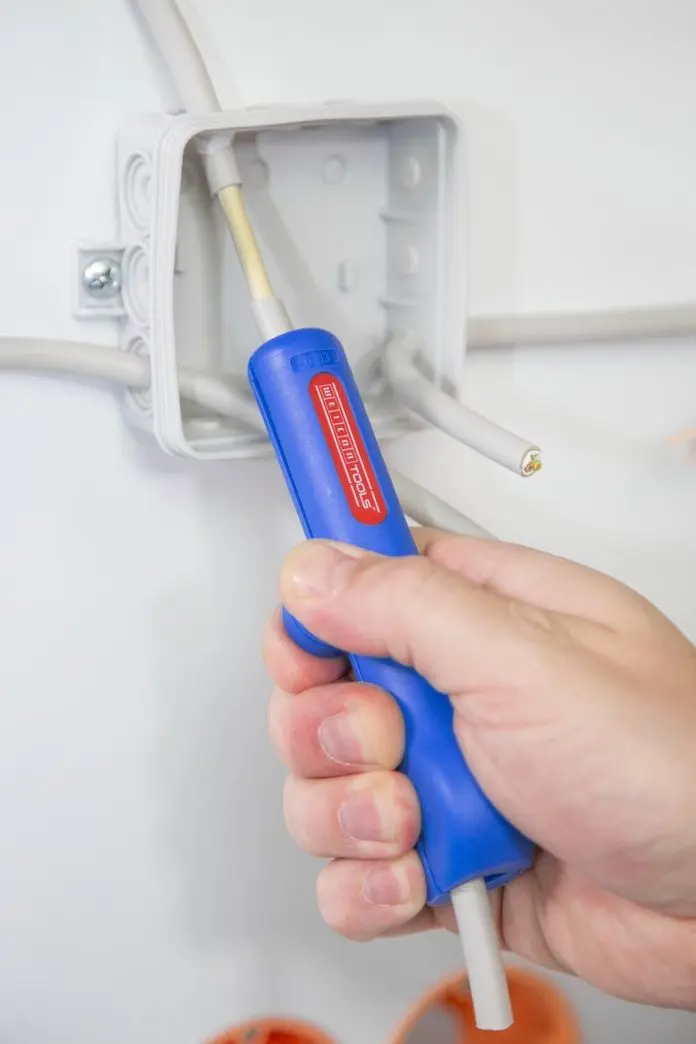 Odizolovací nástroj Weicon Round Cable Stripper No. 13 (WEI52000013)