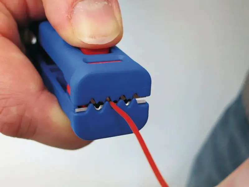 Odizolovací nástroj Weicon Data-Strip No. 30 (WEI52000030)