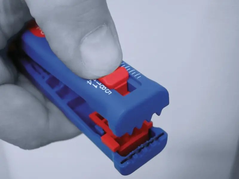 Odizolovací nástroj Weicon Data-Strip No. 30 (WEI52000030)