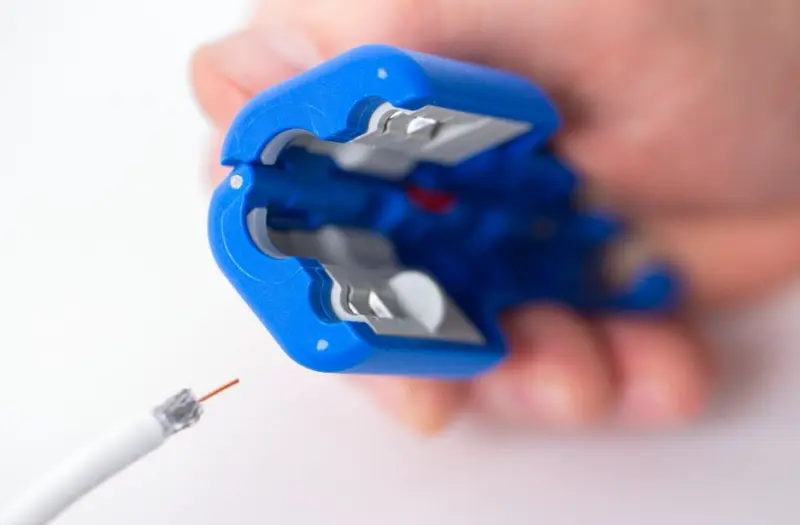 Odizolovací nástroj Weicon Coax Stripper No. 1 F Plus na koaxiální kabely (WEI52002001)