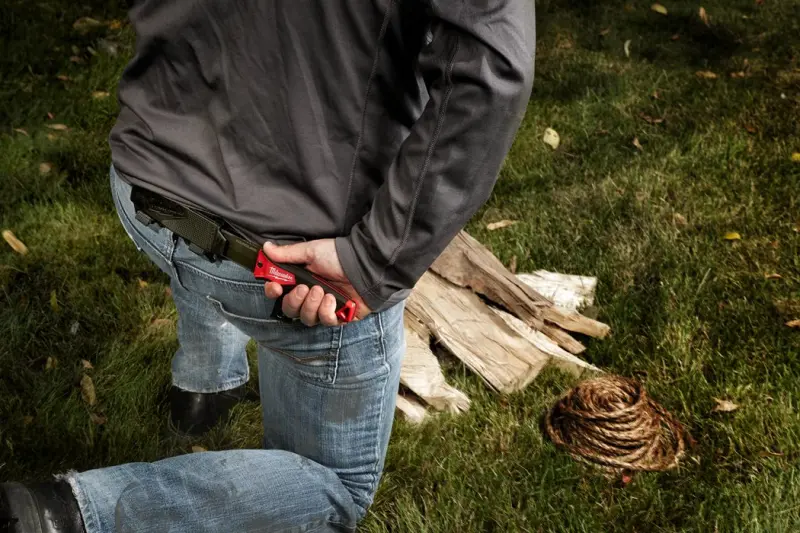 148987-4932464830-04