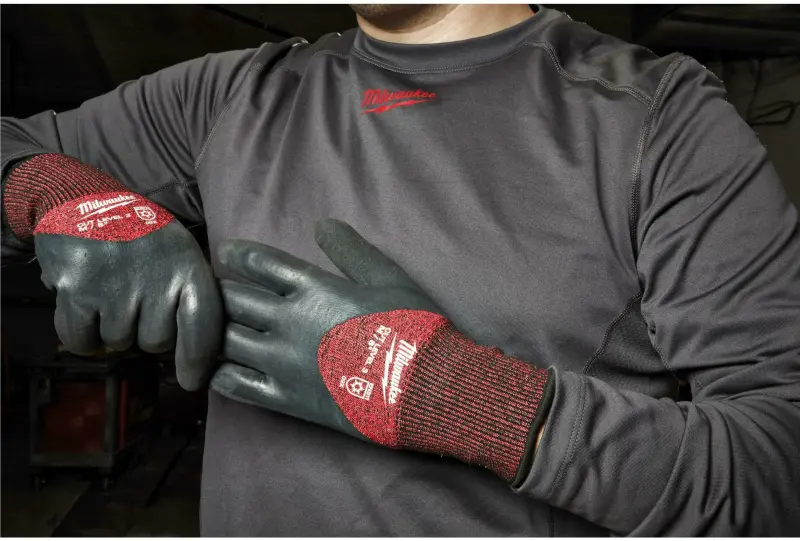 Pracovní rukavice zimní Milwaukee WINTER CUT, ochrana proti proříznutí C, velikost 11 (XXL), 12 párů, 4932471613