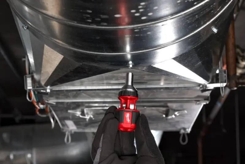 151808-mi4932471868-7-racnovy-sroubovak-s-ulozistem-bitu-milwaukee-multi-bit-8v1-sada-8-dilu