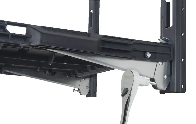 152535-4932472127-feat-1