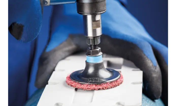 154464-pferd-266632-cd-vrh-50-a-240-f-vorne-rgb-04