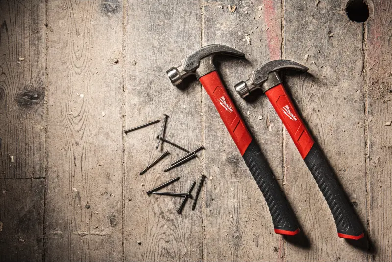 Tesařské kladivo Milwaukee se sklolaminátovou násadou 450 g 4932478657 (MI4932478657)