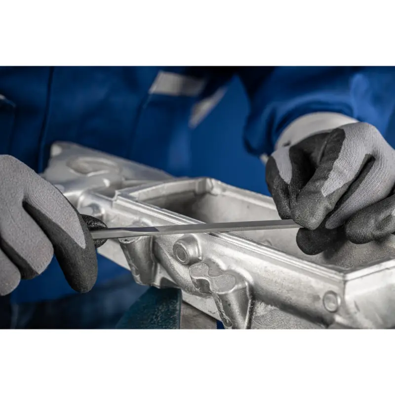 2601  215 mm H00  PILNÍK HANDY (PF4007220346372)