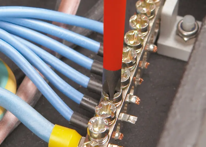 WIHA 328SF  SCHLITZ/PZ 1x80 SoftFinish   electric (WIHA30700)