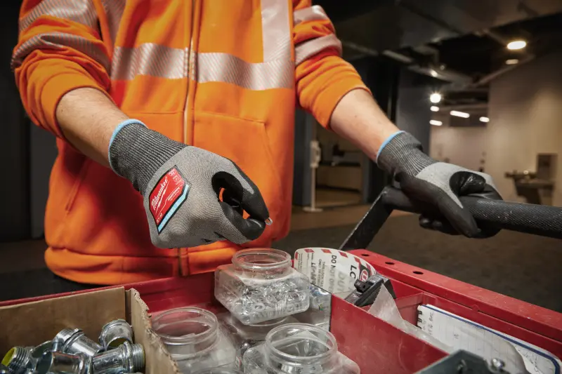 Pracovní rukavice Milwaukee HI-DEX pro přesnou práci, ochrana proti proříznutí D, velikost 7 (S), 12 párů, 4932480516