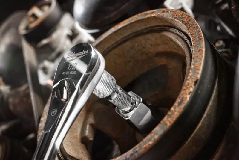 161947-4932480639-app-1