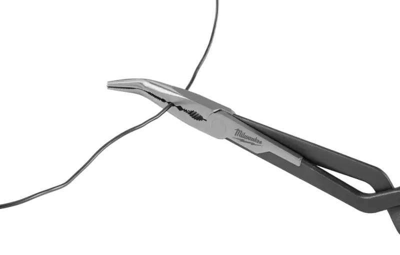 165128-4932492498-feat-1