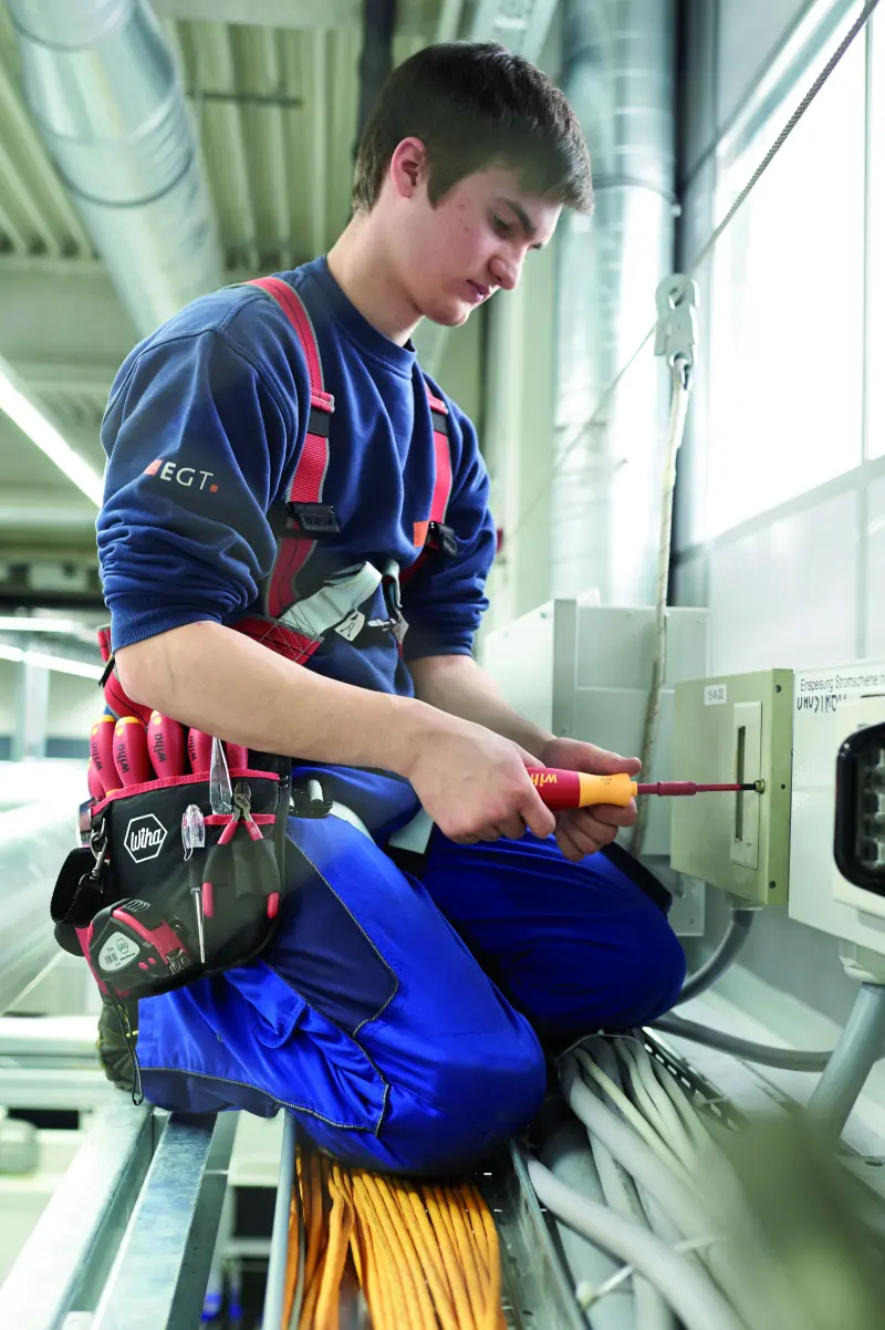 Šroubovák se zásobníkem nástavců Wiha 38613 LiftUp electric (Sada 7 dílů) (WIHA38613)