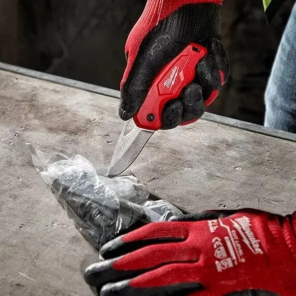 166084-mi4932492661-1