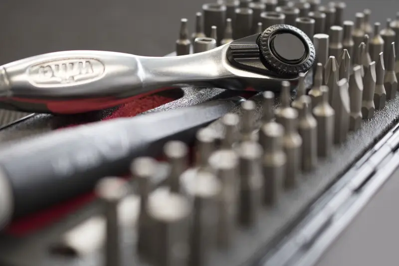 166947-im-7000sk65esd-micro-bit-set-01