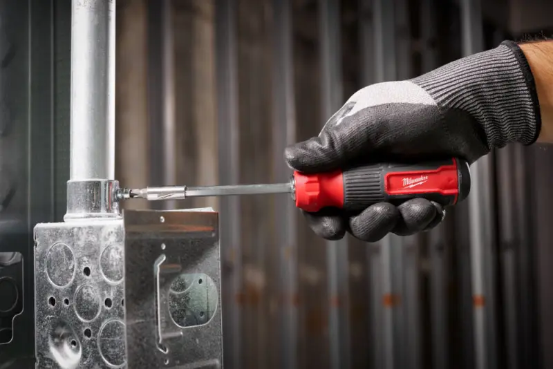 167122-mi4932492810-8-sroubovak-s-ulozistem-bitu-milwaukee-multi-bit-14v1-torx-a-ph-sada-14-dilu