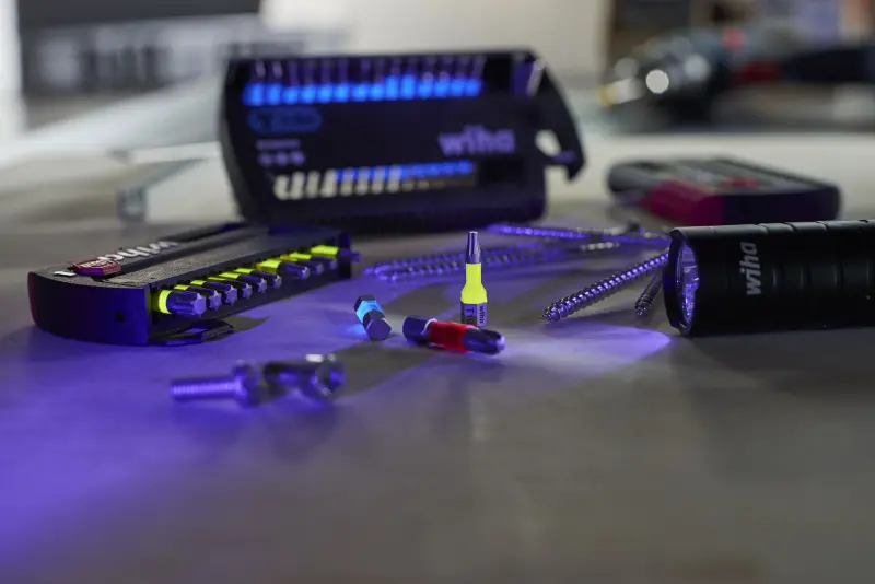 168348-wiha-41591-7015y-y-bit-04