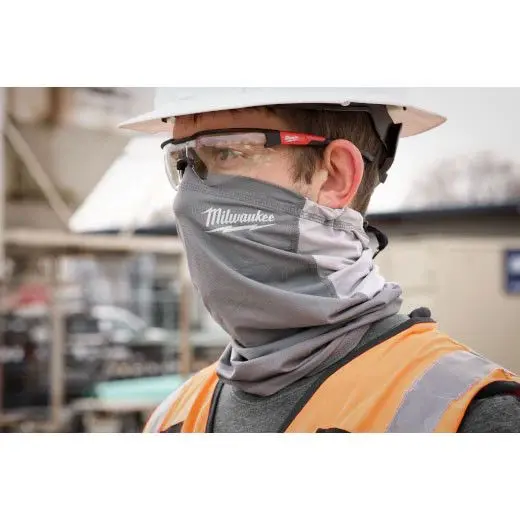 168904-4932493093-01