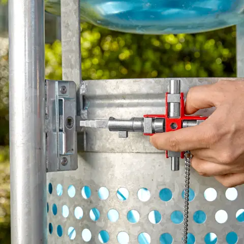 169318-00-11-06-v01-03