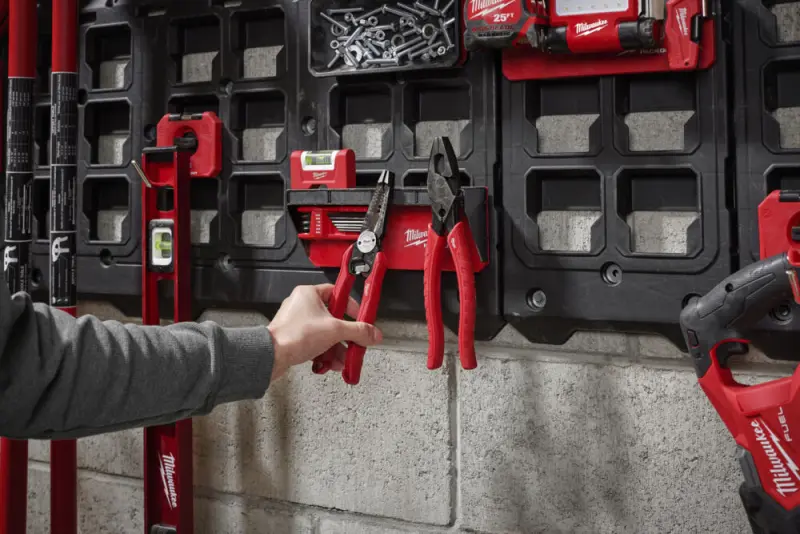 169789-4932493378-app-2